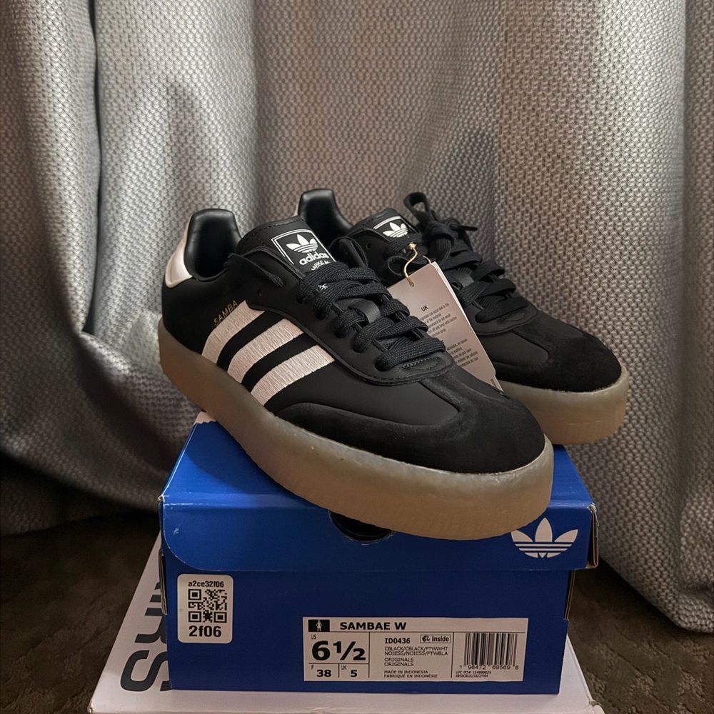Adidas Sambae